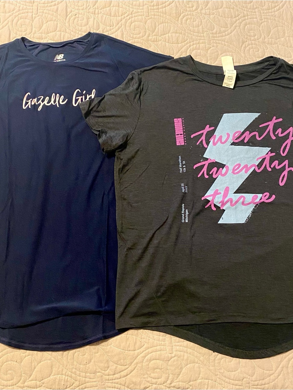 New Balance Gazelle Girl SHE RUNS tees